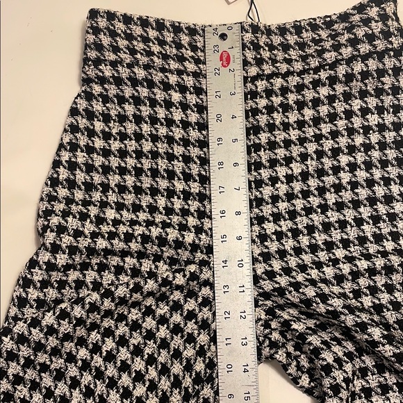 Zara Black and White Houndstooth Pants - Picture 3 of 5
